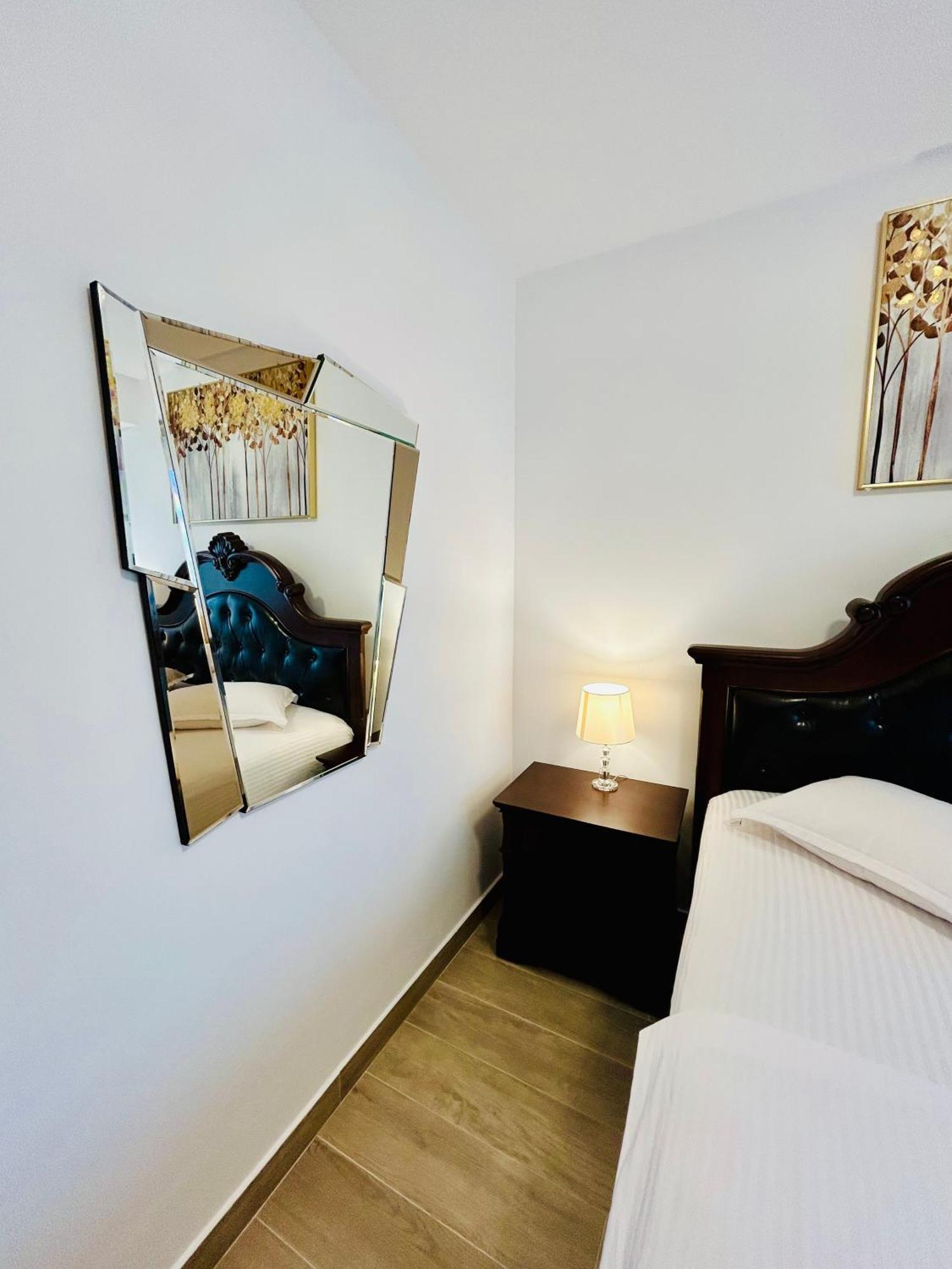 Ferienwohnung Dis Mamaia Nord Constanţa Exterior foto